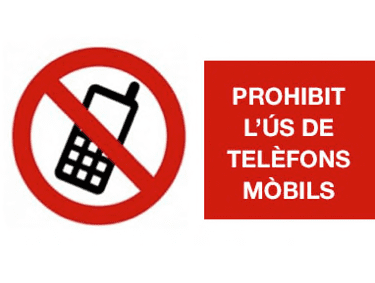 Prohibit l’ús de telèfons mòbils dins de la instal·lació